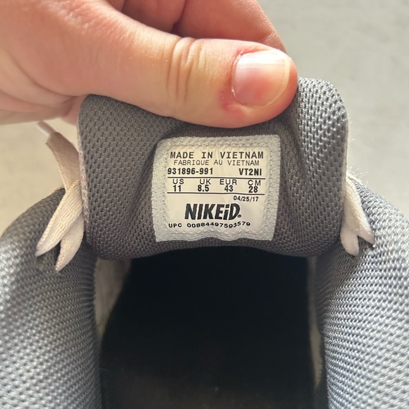 NikeID Custom Air Max 90 sneakers - Picture 6 of 10